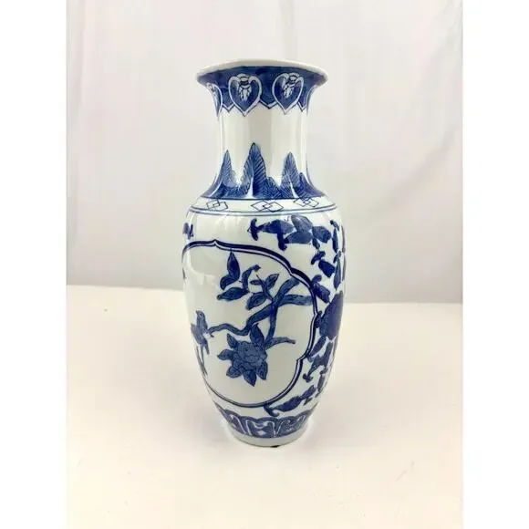 Blue & White Chinese Porcelain Vase with Floral & Bird Design‎ 11.75" - Picture 8 of 14
